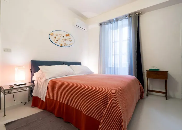 Palazzo Del Sale Bed & Breakfast Syracuse